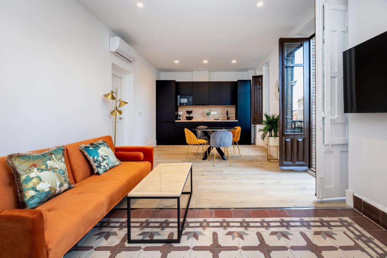 Luxury Gran Via Apartments Granada Exterior photo
