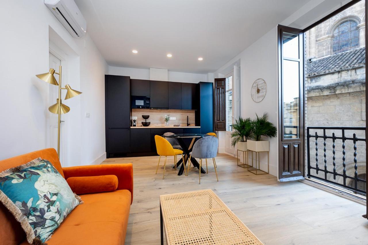 Luxury Gran Via Apartments Granada Exterior photo